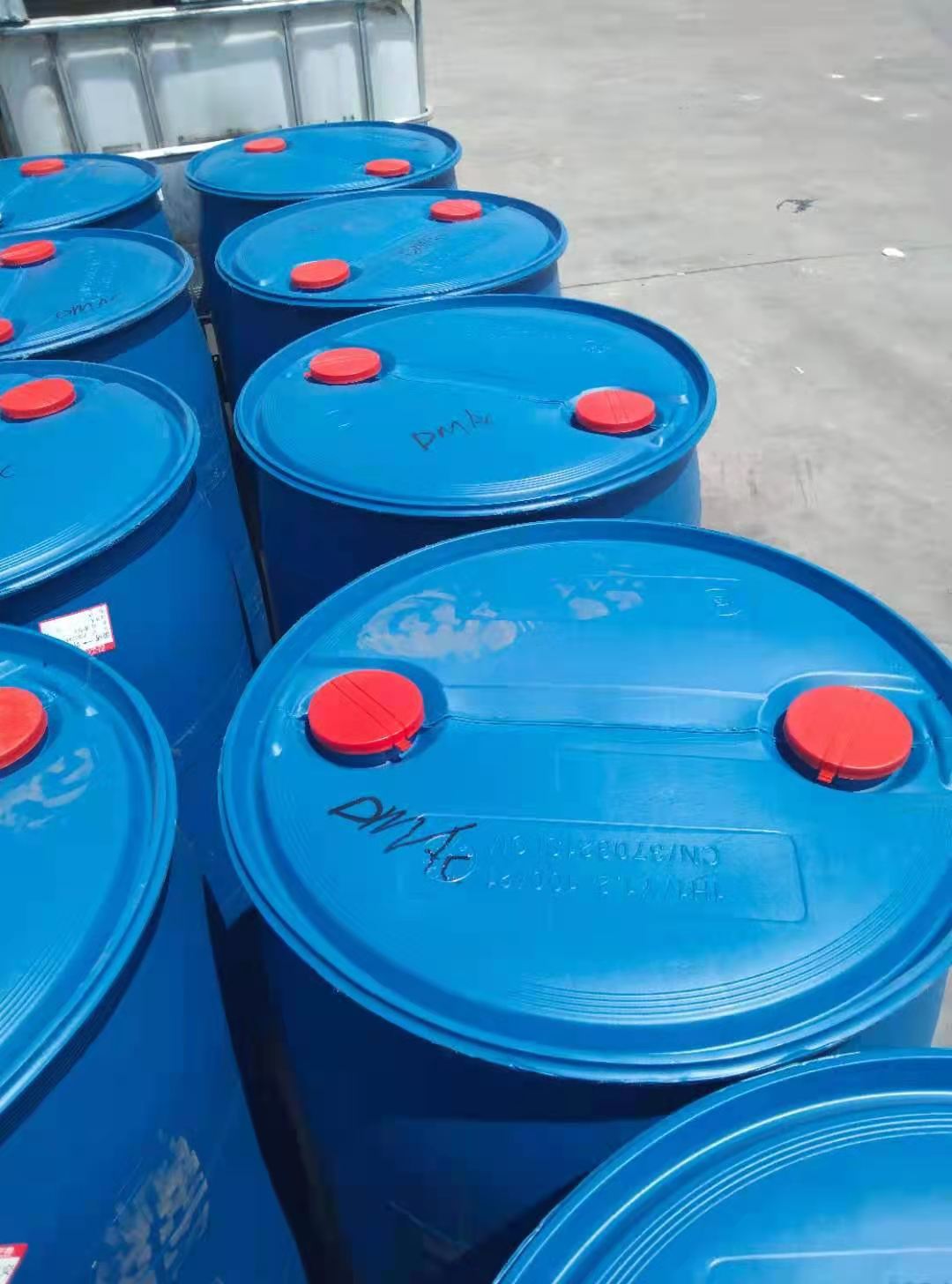 扬子巴斯夫丙烯酸生产厂家精酸高品质产品99.9%