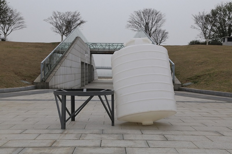 牛筋锥形搅拌加药食品级水箱桶pe塑料水塔储水罐10吨