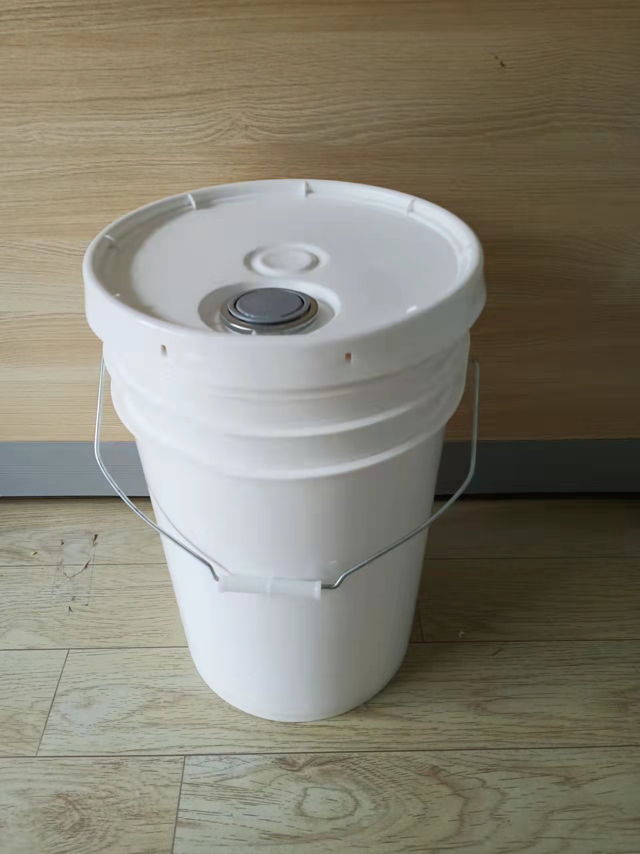 常州塑料桶厂家销售1加仑桶5加仑桶6加仑塑料化工美式桶