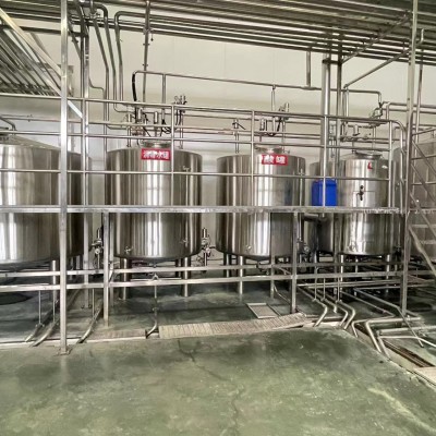 潍坊啤酒设备定制厂大型原浆啤酒生产设备厂家