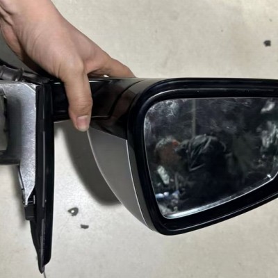 宝马7系 G70倒车镜 内视镜 电子扇 方向机 下摆臂